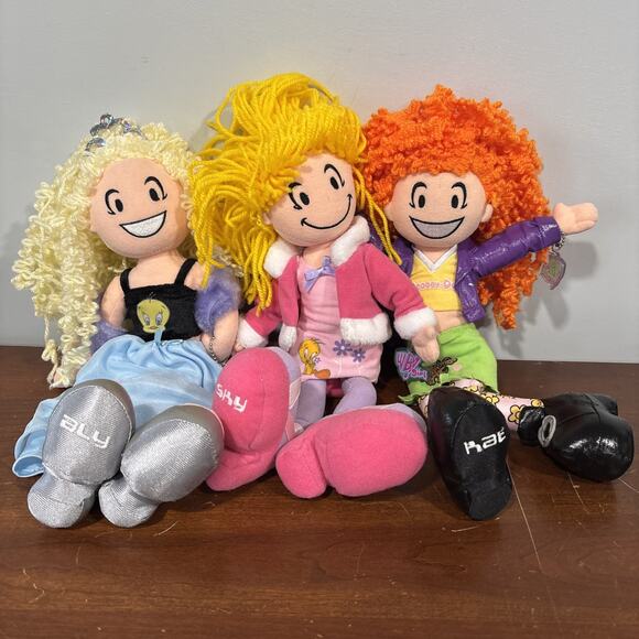 WB GIRL ALY SKY KAT TWEETY SCOOBY DOO RARE PLUSH DOLL LOT Warner Bros Studio